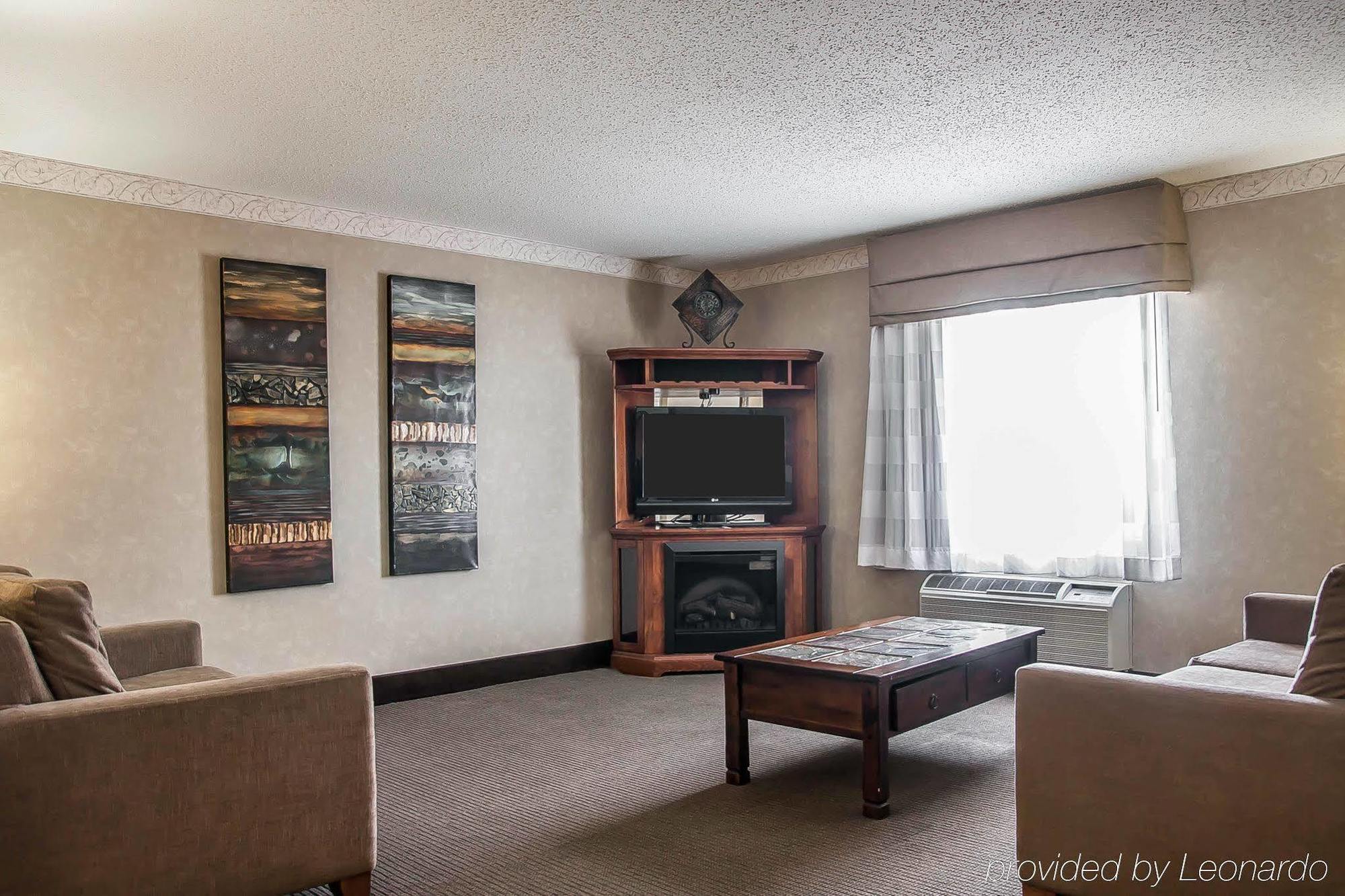 Sleep Inn & Suites Conference Center And Water Park Minot Luaran gambar